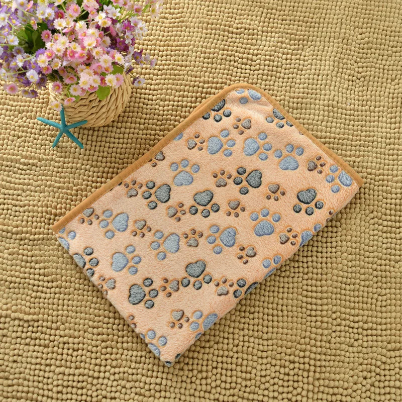 CozyNest Coral Fleece Pet Blanket – Soft, Washable Bedding for Dogs & Cats