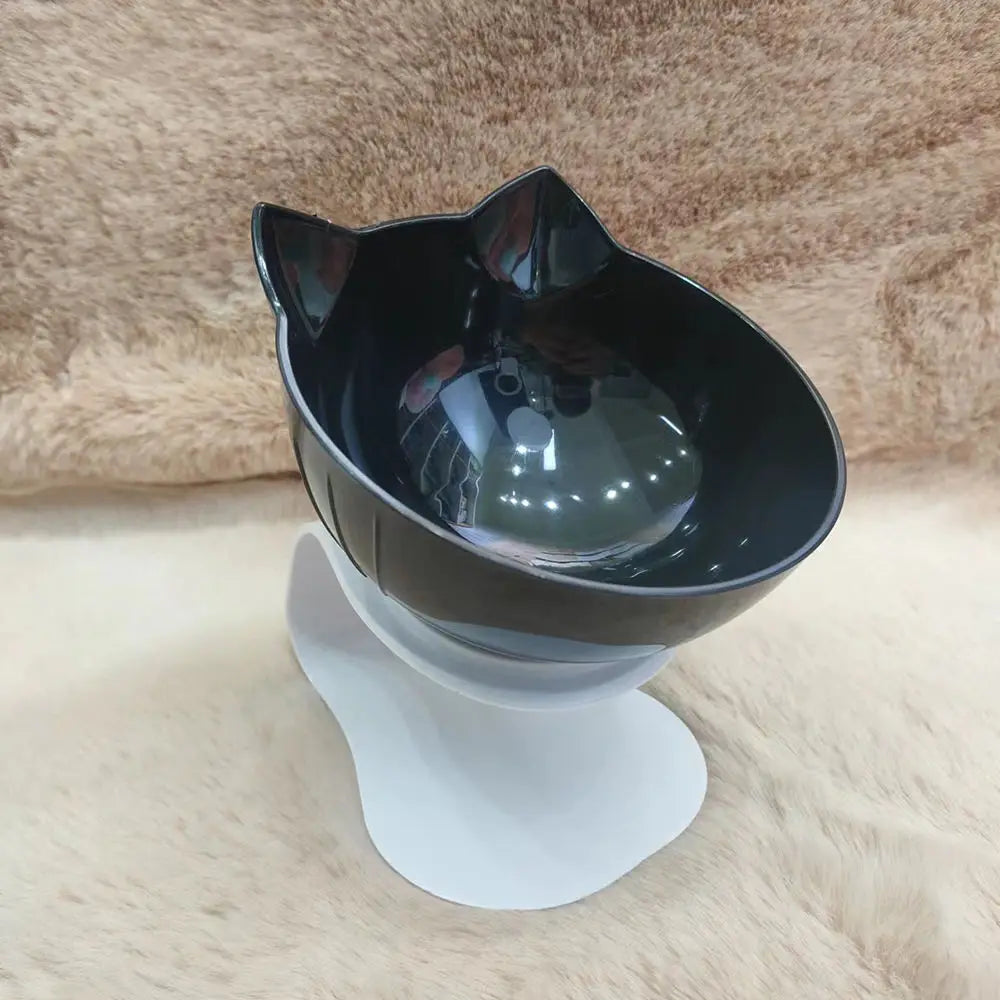Single cat food and water bowl set with ergonomic design